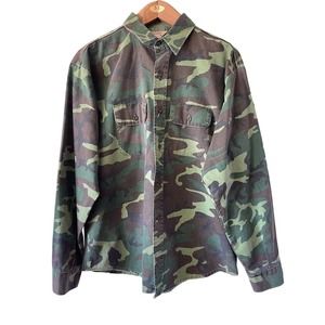 Vintage Cabelas Camo Long Sleeve Button Up Shirt Men’s XL Woodland